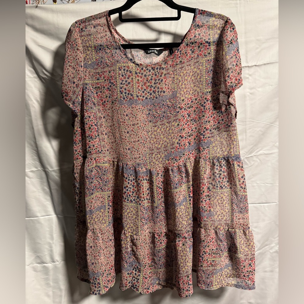 🌼Labelbe Sheer Floral Patchwork Tunic Top